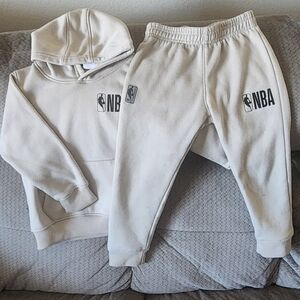 NBA Kids Beige/ Tan 2- Piece Hoodie and Jogger Set